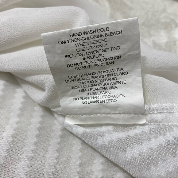 Takara White blouse 3/4 sleeves, 1/2 chain collar size M - Picture 7 of 10